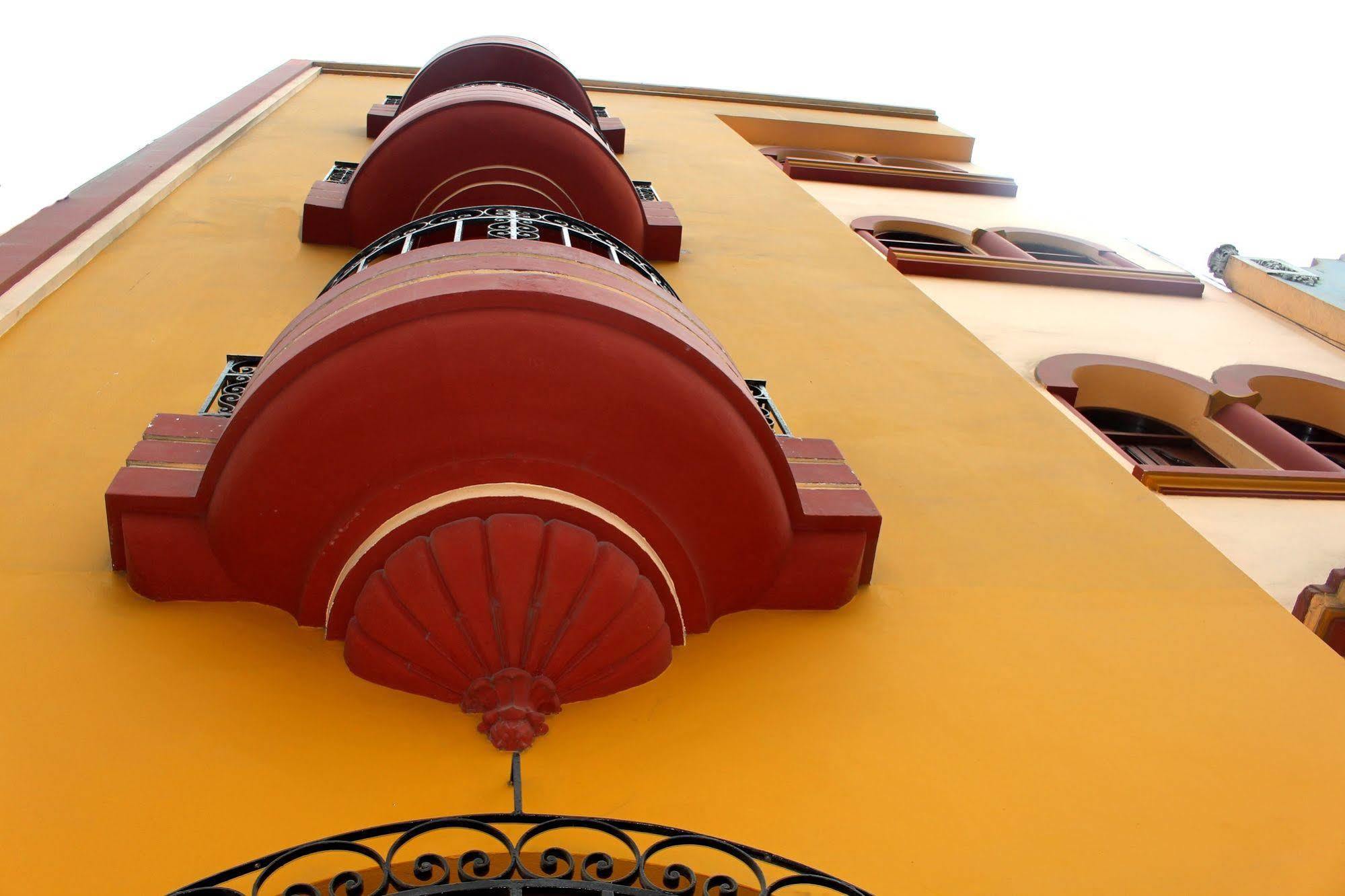 Pretty House Hotel Lima Luaran gambar