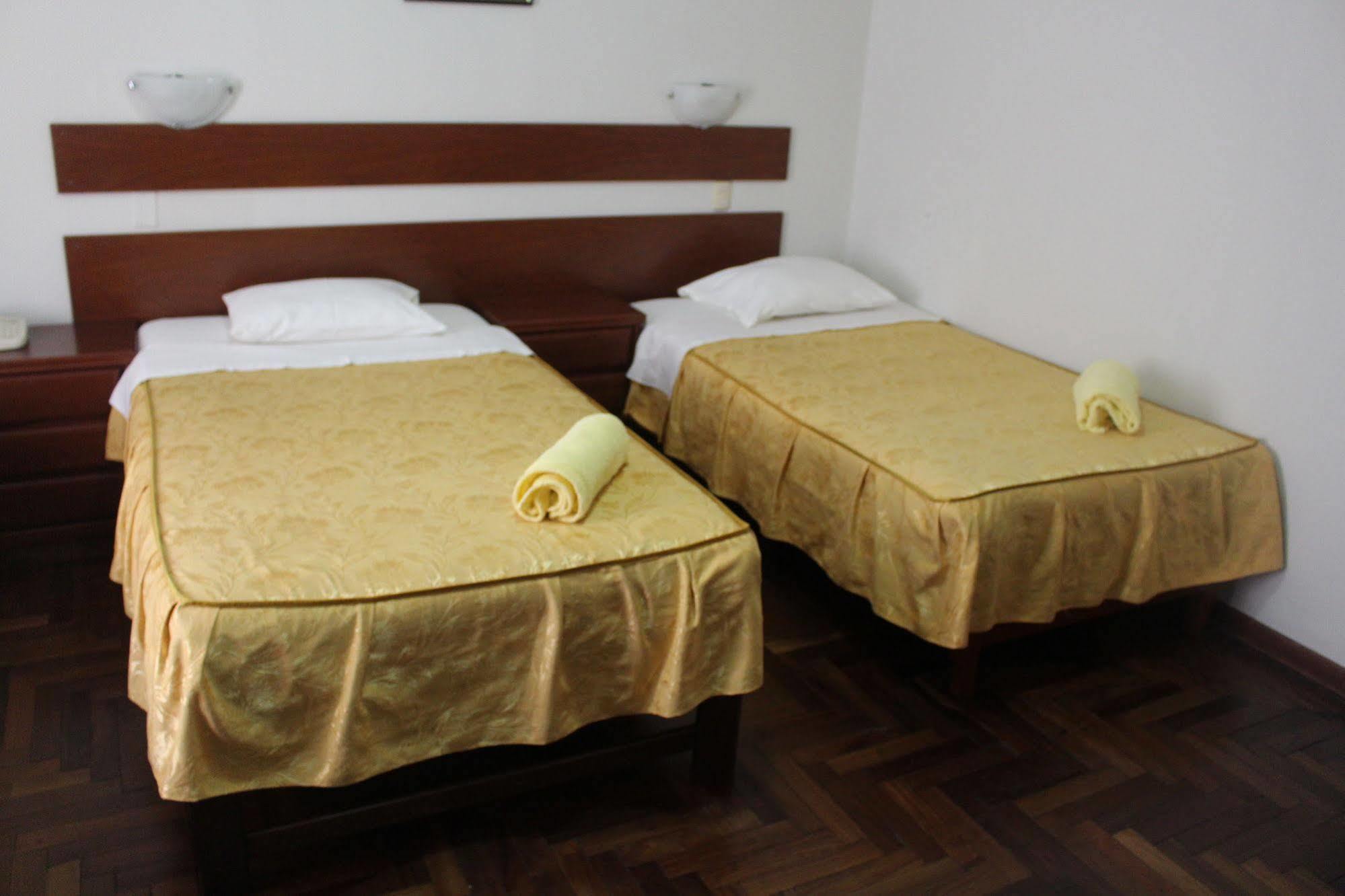 Pretty House Hotel Lima Luaran gambar